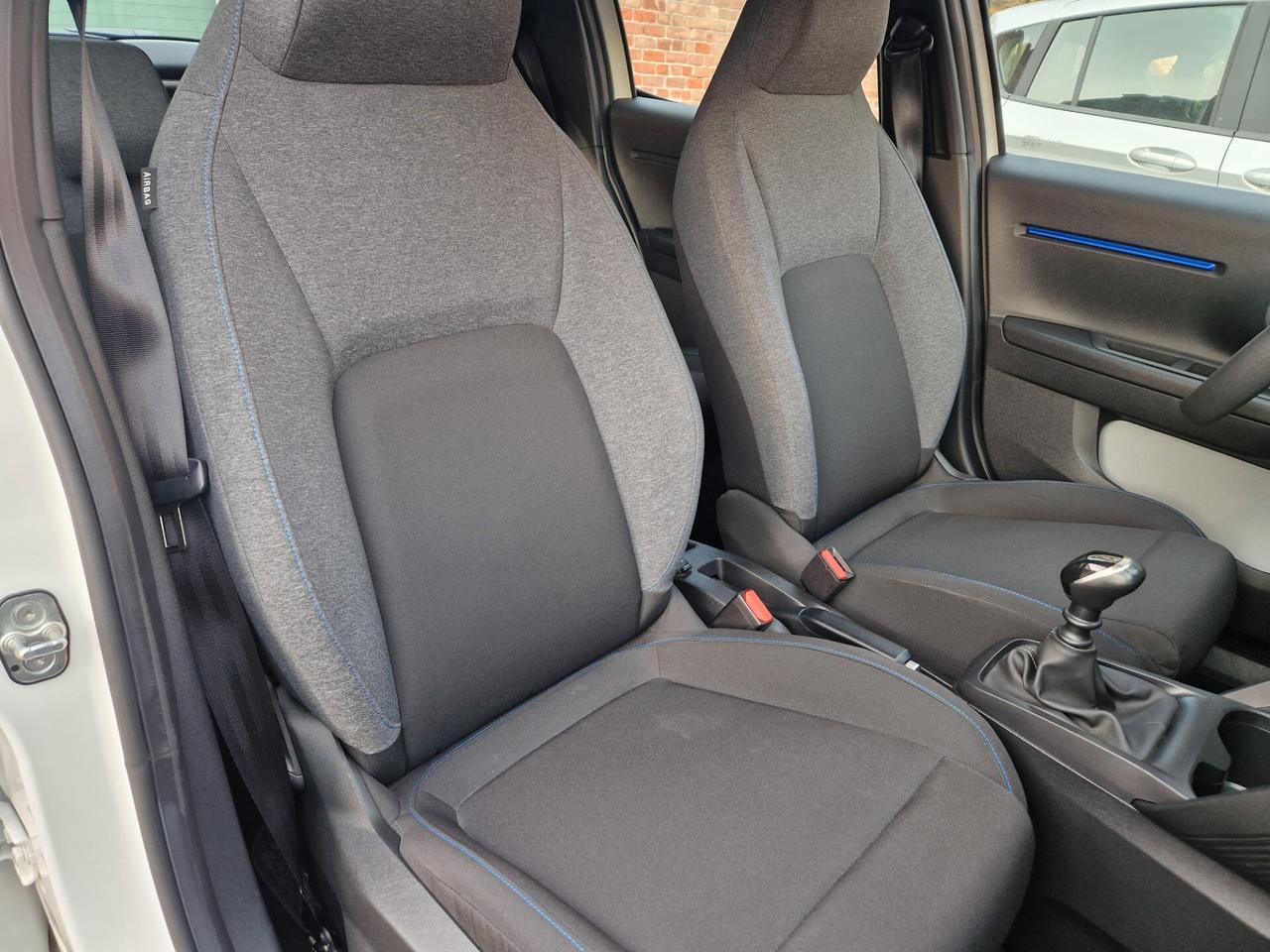 Citroen C3 1.2 100CV "SOLO 4.500 km" Carplay, Sensori post., Cruise