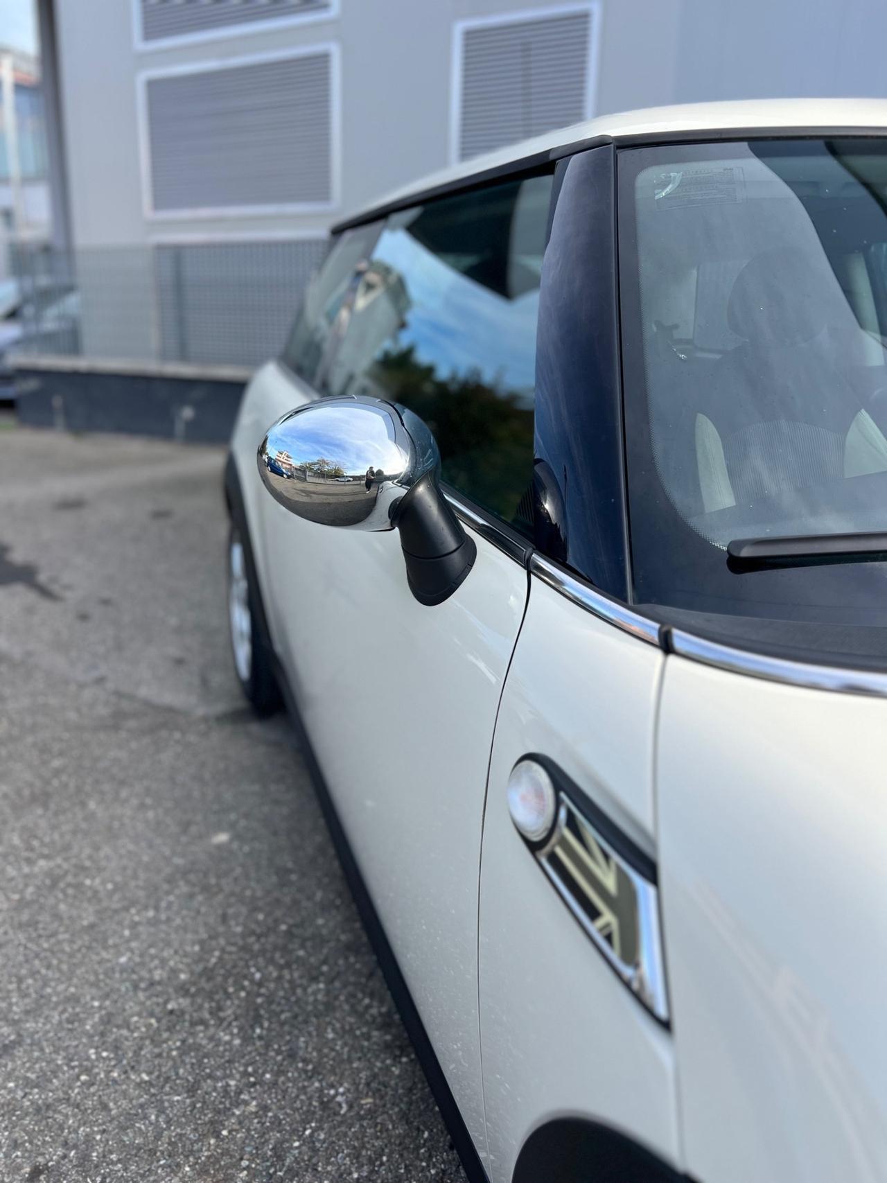 Mini 1.4 16V One Chili