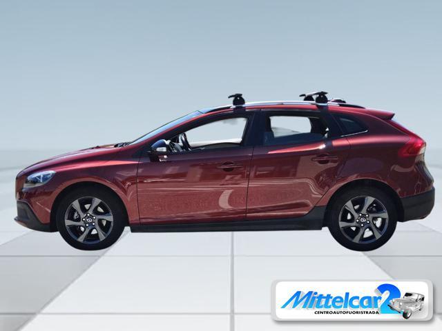 VOLVO V40 Cross Country D2 1.6 Powershift Momentum