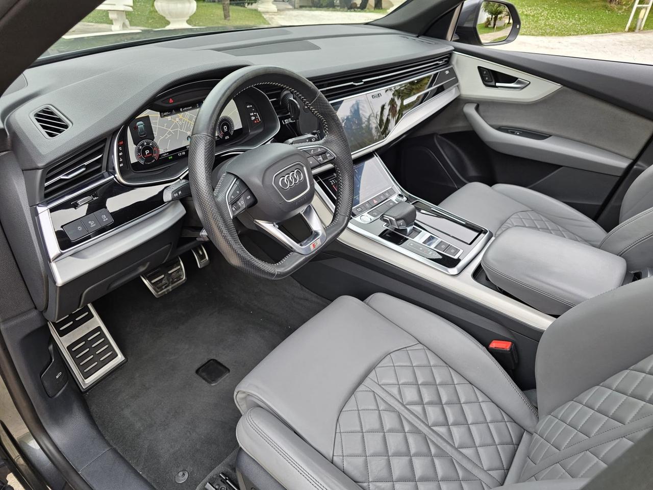 Audi Q8 50 TDI SLINE INT EST