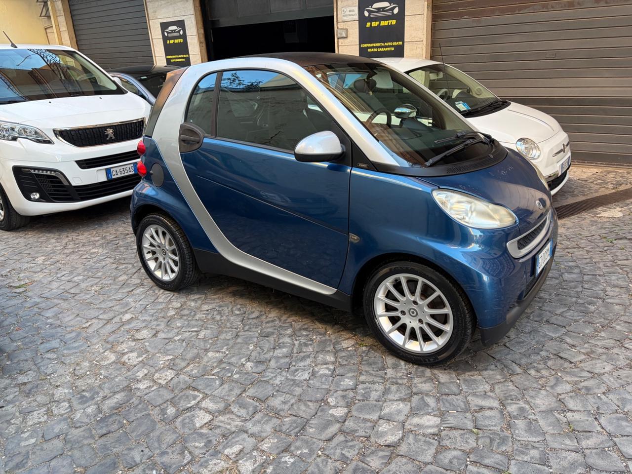 Smart ForTwo 1000 52 kW MHD coupé passion