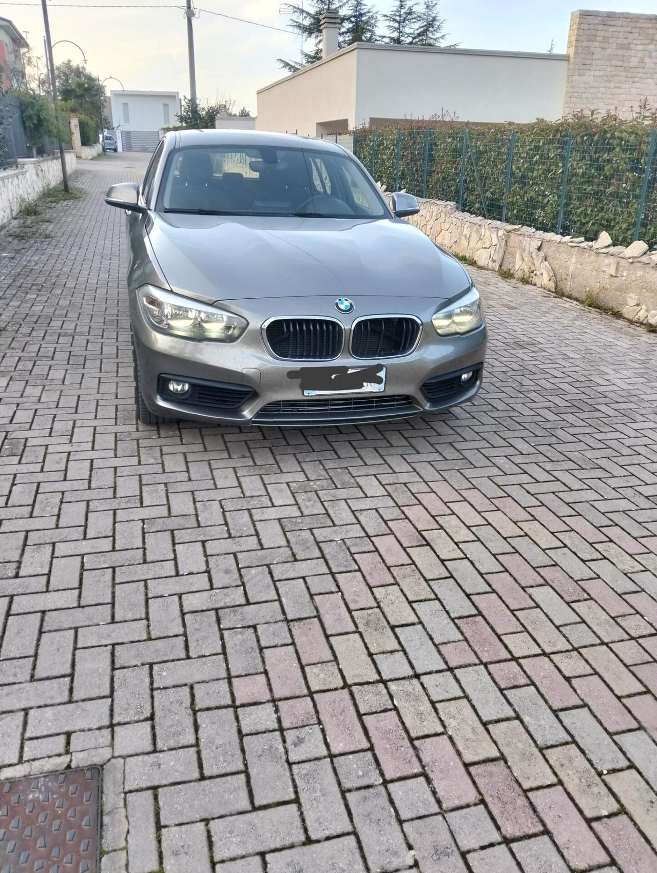 Bmw 118 118d 5p. Urban