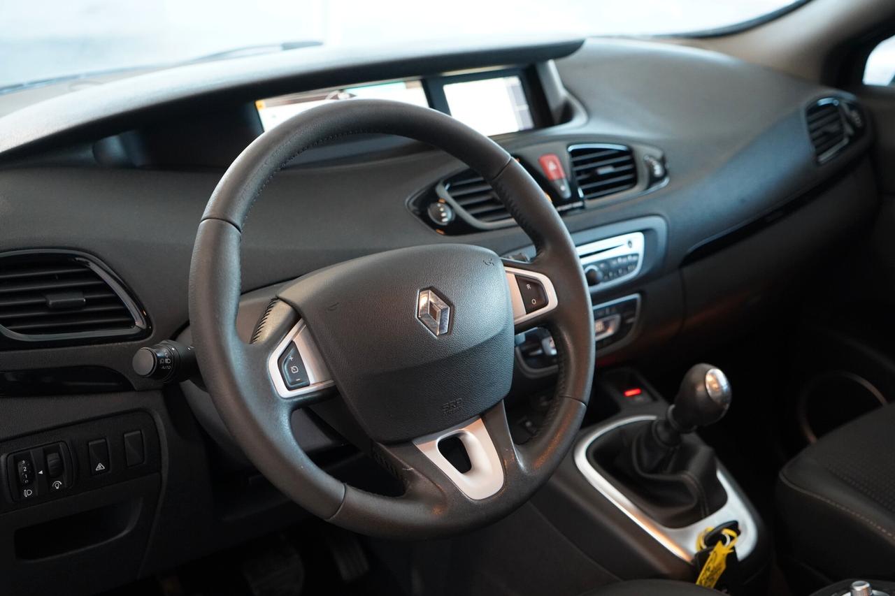 Renault Scenic X-Mod 1.5 dCi 110CV