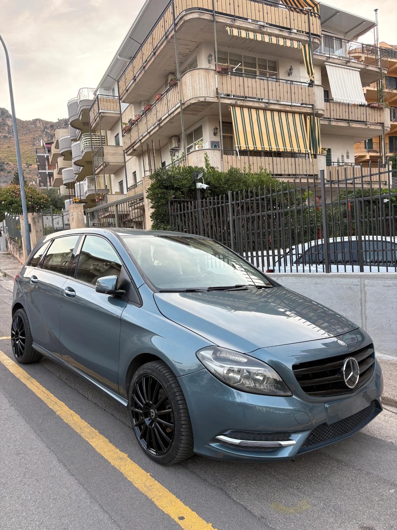 Mercedes-benz B 180 CDI VISTA E PIACIUTA