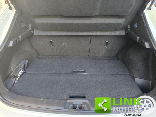 NISSAN Qashqai 1.5 dCi 115 CV N-Connecta NEOPATENTATI