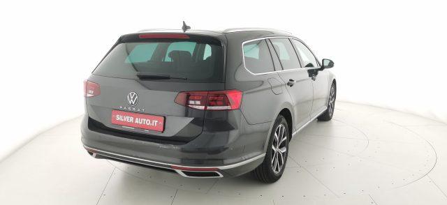 VOLKSWAGEN Passat Variant 2.0 TDI SCR EVO DSG Executive