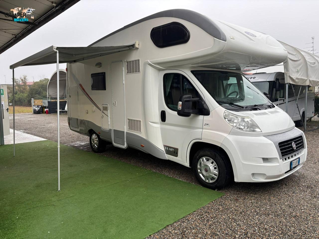 PLA PLASY 65 by GIOTTI LINE- mansardato con letti a castello in coda e garage a volume variabile