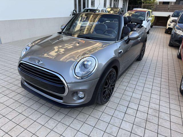 MINI Cooper D Cabrio 1.5 Hype auto