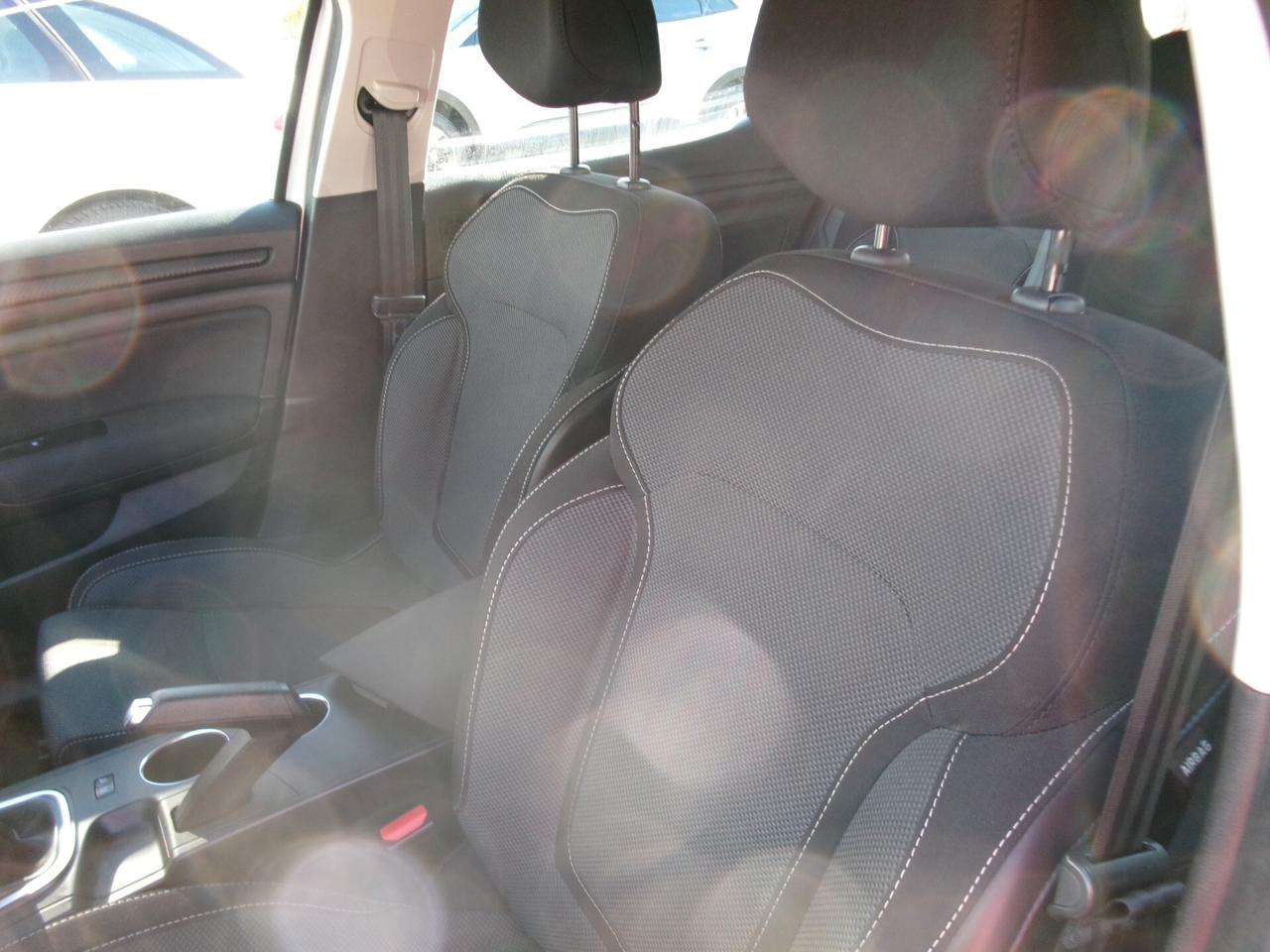 Renault Megane 1.3 TCE 115CV EURO 6D BERLINA **PERFETTA**