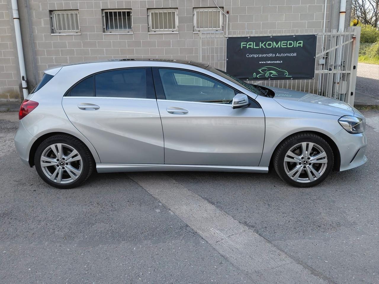 Mercedes-Benz A 180 1.6 Premium UNICO PROP.