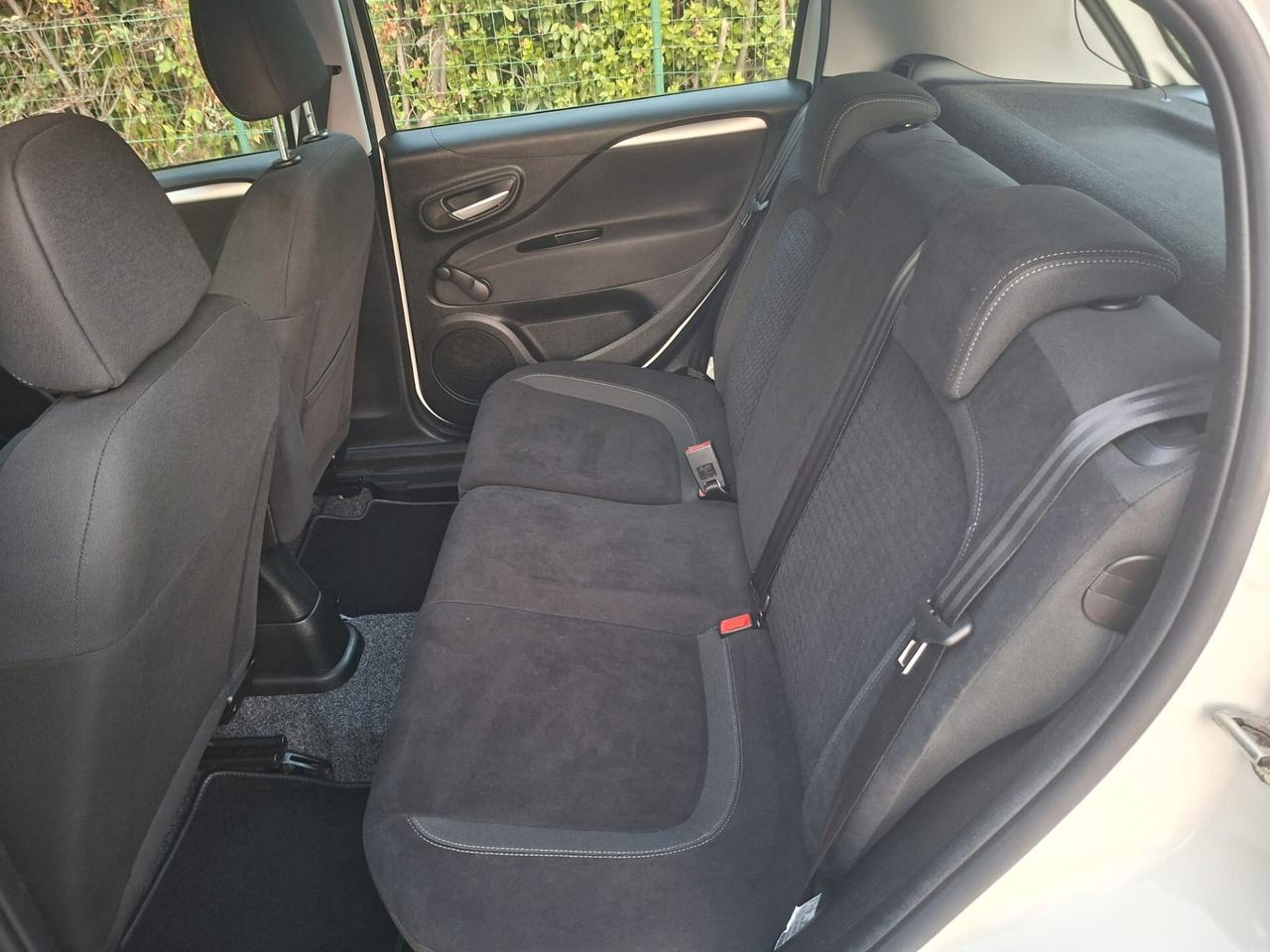 Fiat Punto 2016 Lounge