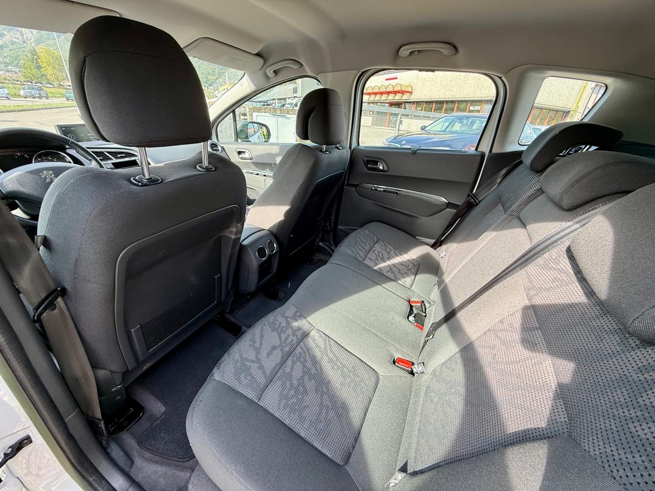 Peugeot 3008 1.6 HDi 115CV Allure 147.000Km