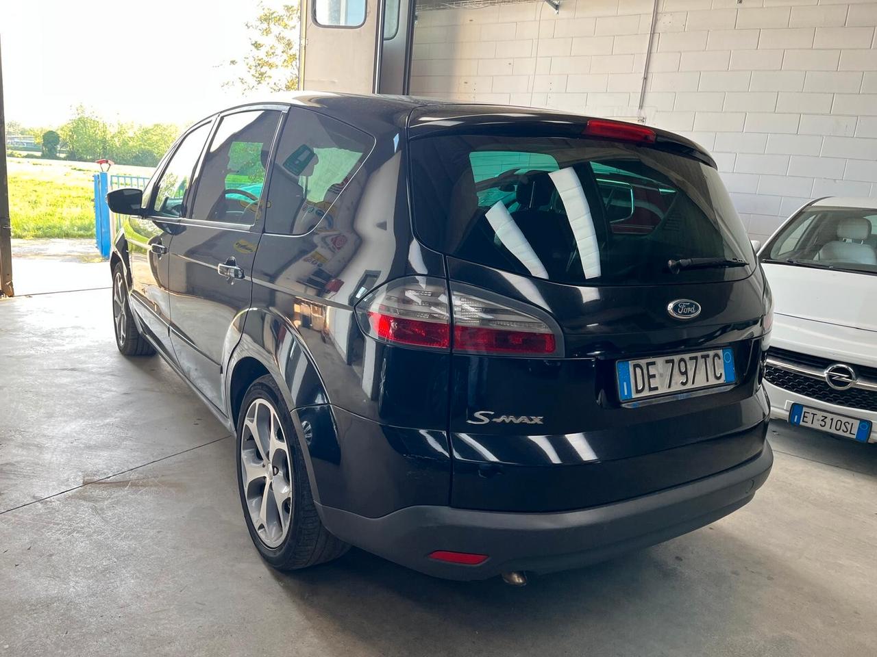 Ford S-Max 2.0 TDCi 140CV