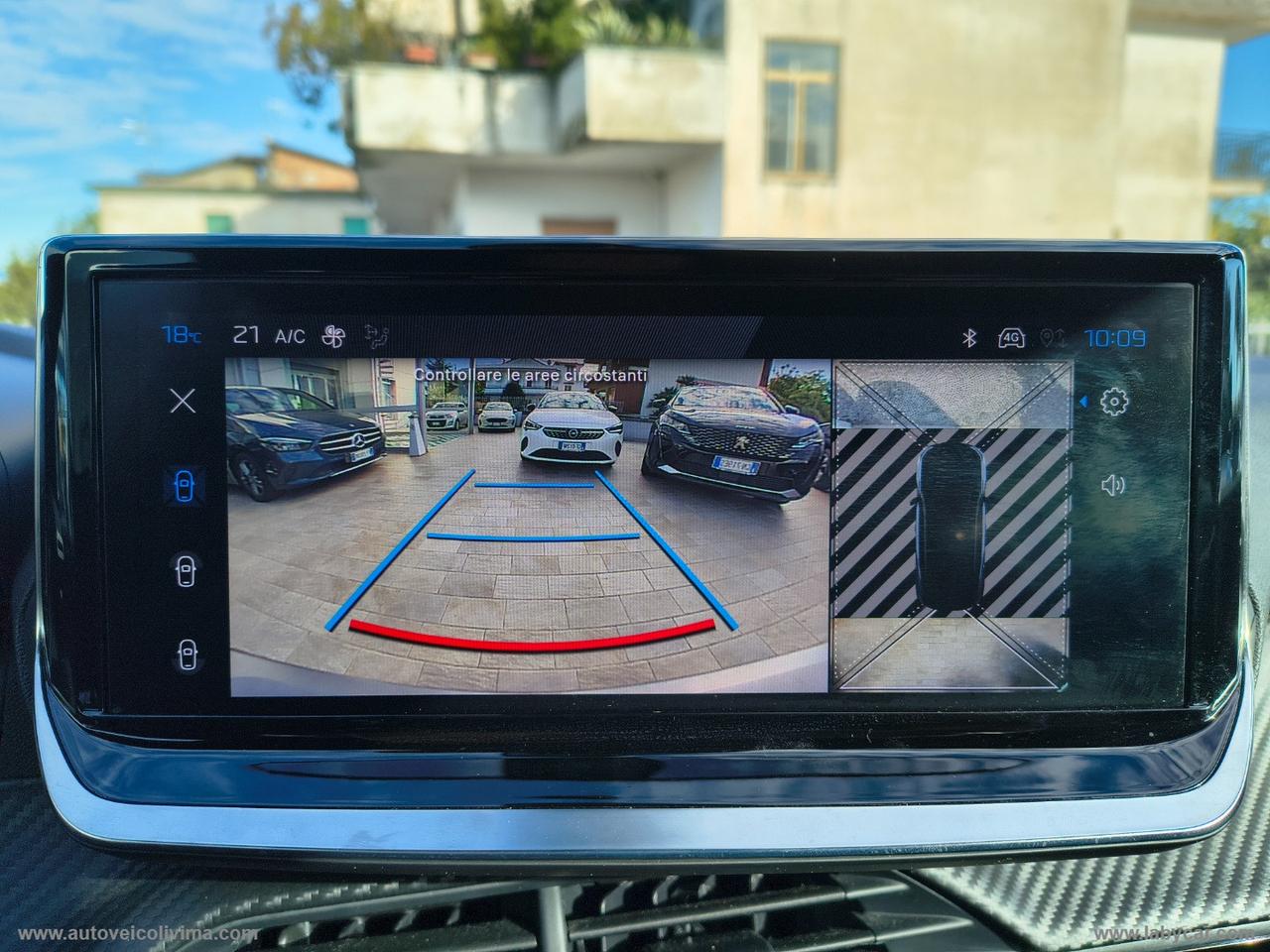 PEUGEOT 2008 BlueHDi 130 S&S EAT8 Allure