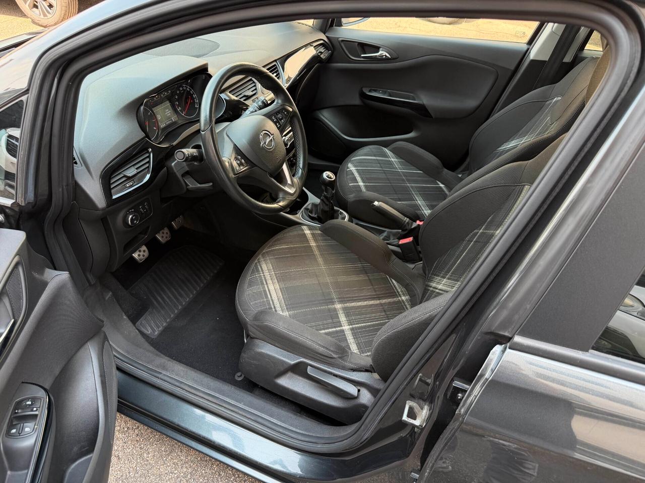 Opel Corsa 1.2 5 porte NEOPATENTATI