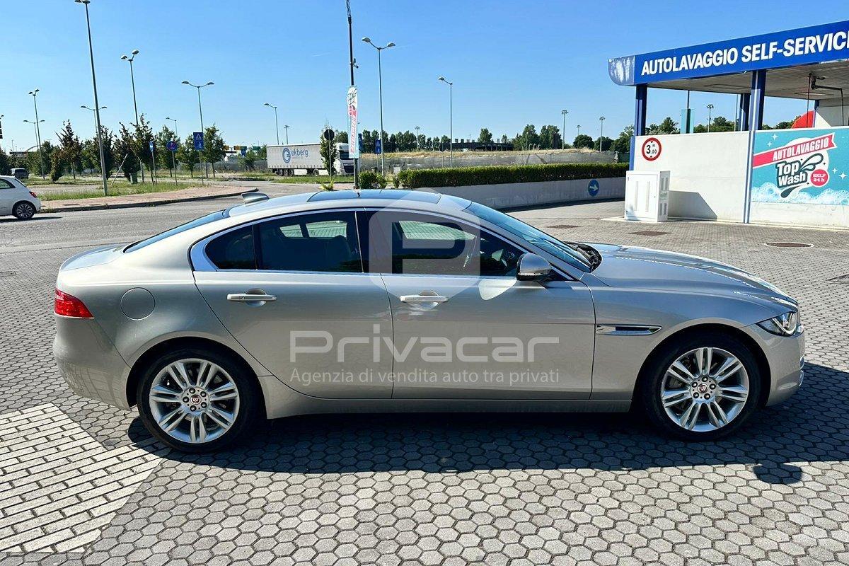 JAGUAR XE 2.0 D Turbo 180 CV AWD aut. Pure
