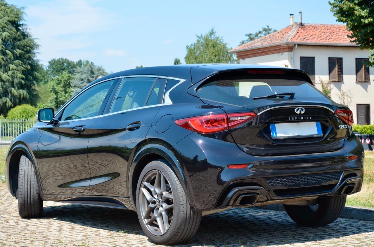 INFINITI Q30 1.5d SPORT 109cv, UNICO UTILIZZATORE, SERVICE CON FATTURE, EURO 6B, TETTO, HI-FI BOSE, 19", PERMUTE
