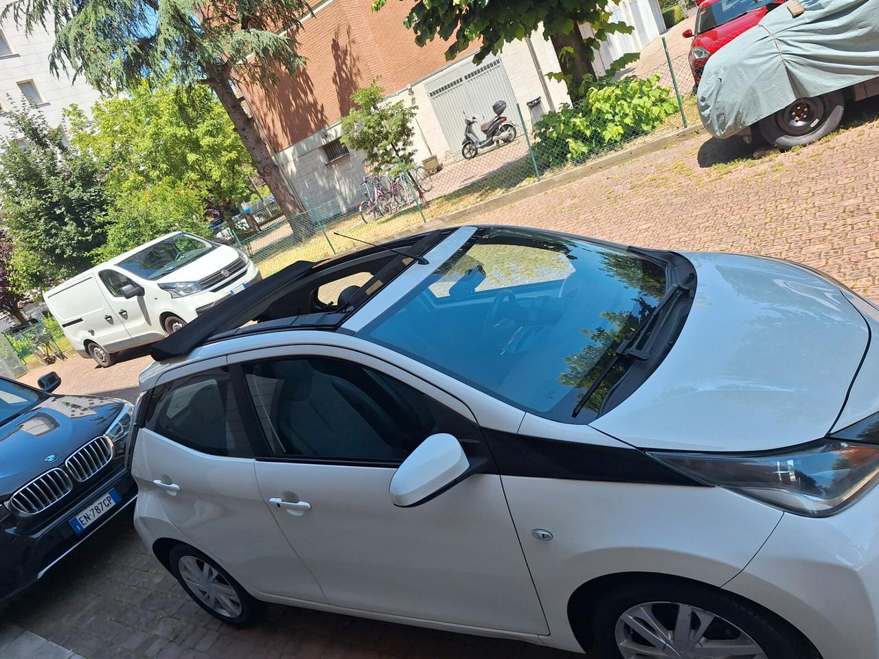 Toyota Aygo X 1.0 VVT-i 72 CV 5 porte . CABRIO