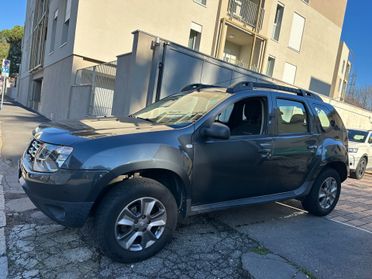 Dacia Duster 1.6 110CV 4x2 GPL Lauréate - ok neopatentati