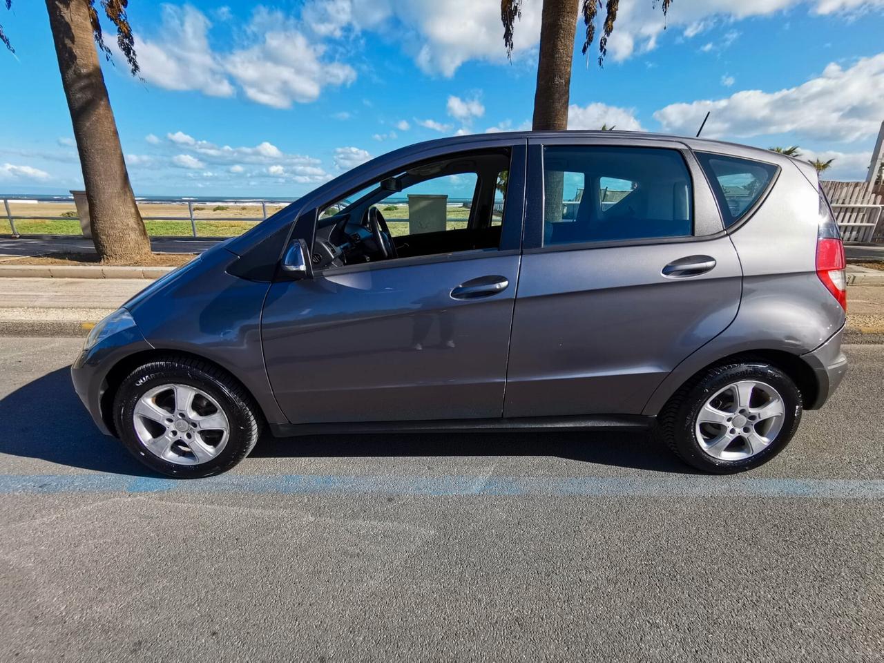 Mercedes-benz A 180 CDI Elegance 2011