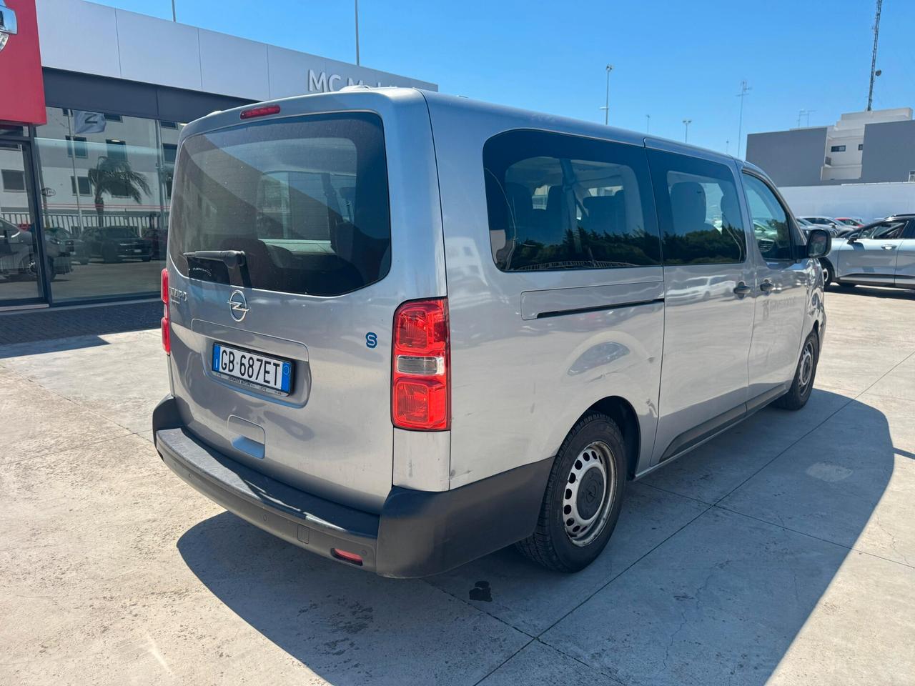 OPEL VIVARO 1.5D 120CV 9 POSTI PASSO LUNGO IVA