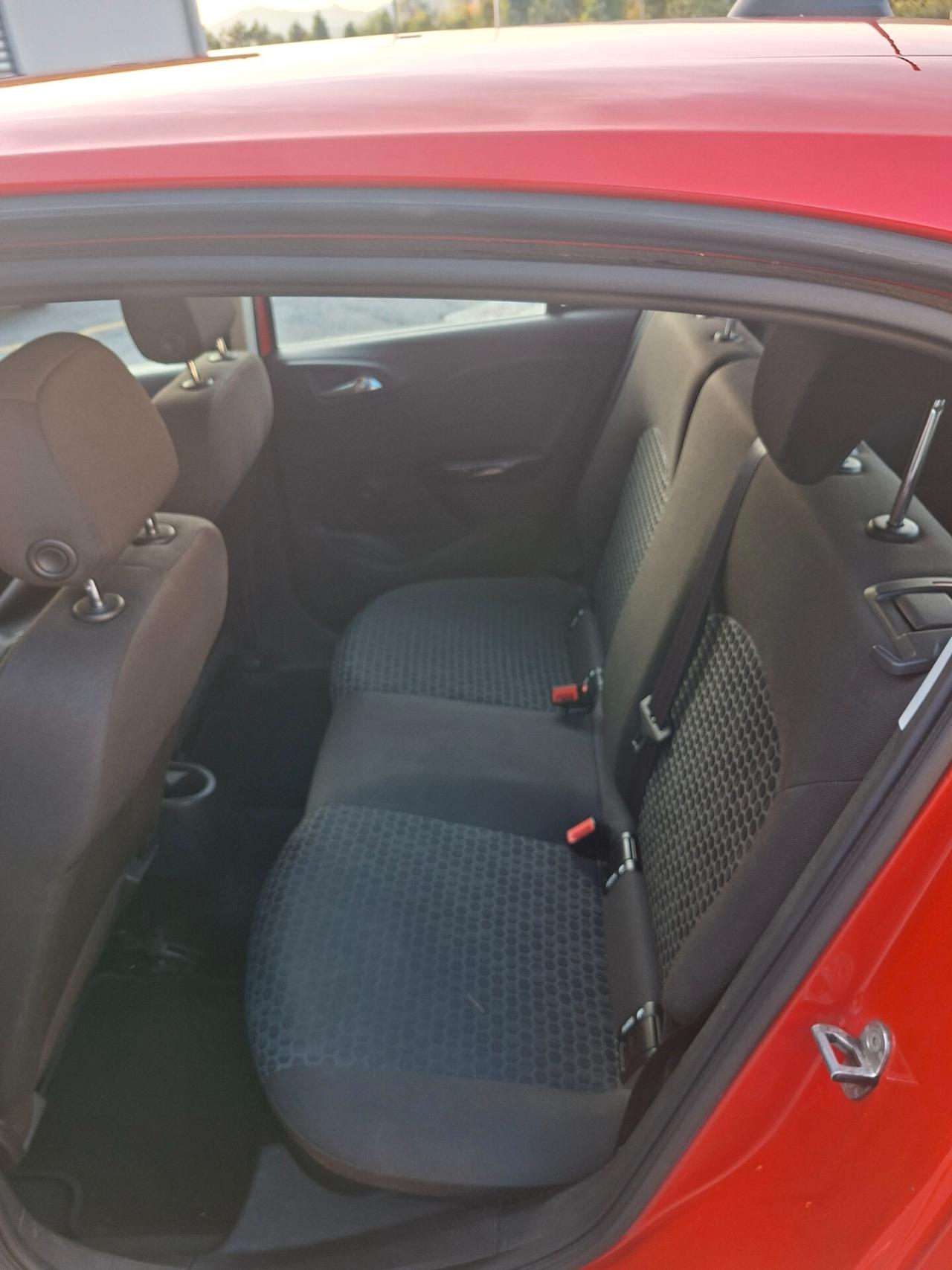 Opel Corsa 1.2 5 porte Innovation