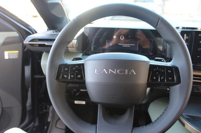 LANCIA Ypsilon Hybrid e-DCT-KM 0