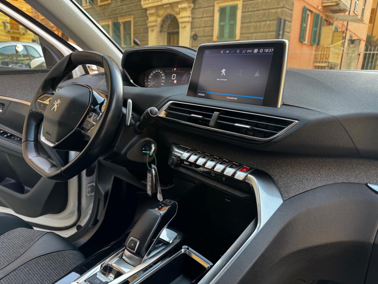 Peugeot 3008 BlueHDi 130CV ALLURE AUTOMATICA PARI AL NUOVO GARANTITA 12M