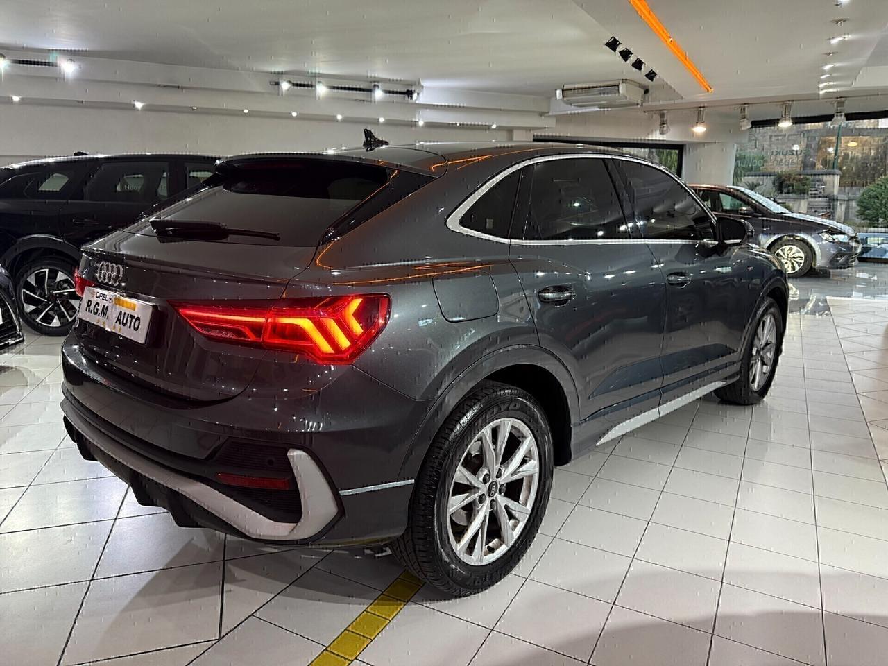 Audi Q3 35 TDI S tronic line edition KM 121951