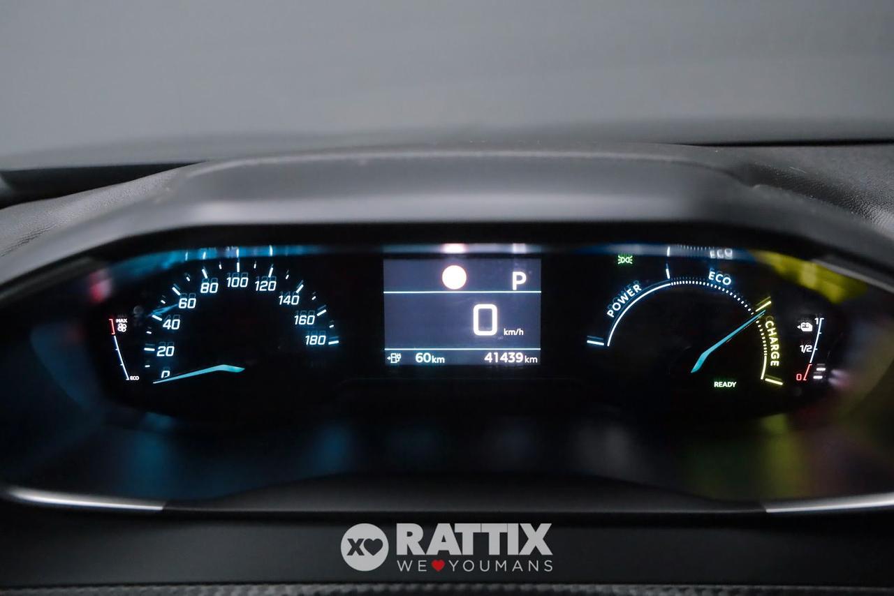 Peugeot e-2008 motore elettrico 100kW Allure