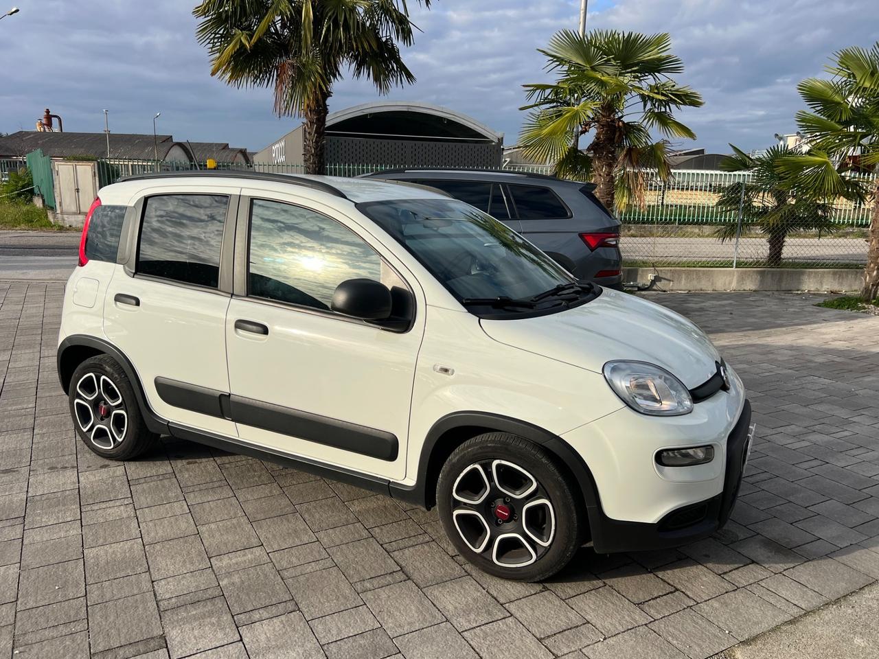 Fiat Panda 1.0 FireFly S&S Hybrid City Life