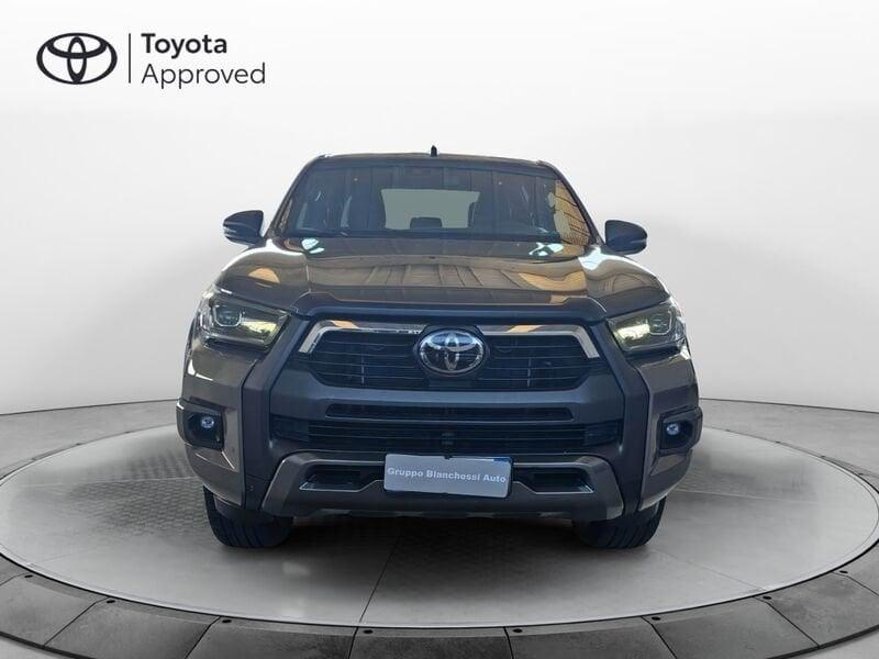 Toyota Hilux Hilux 2.8 D A/T 4WD 4 porte Double Cab Invincible