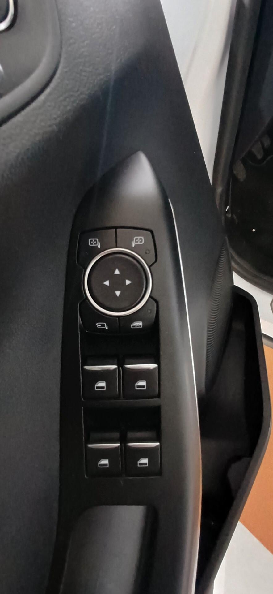 Ford Puma 1.0 EcoBoost Hybrid 125 CV S&S Titanium X