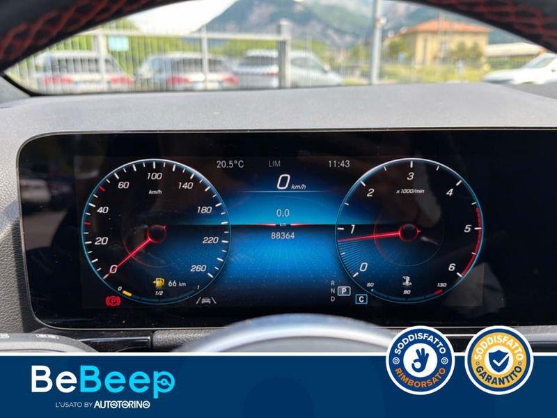 Mercedes-Benz GLA 200 D PREMIUM AUTO
