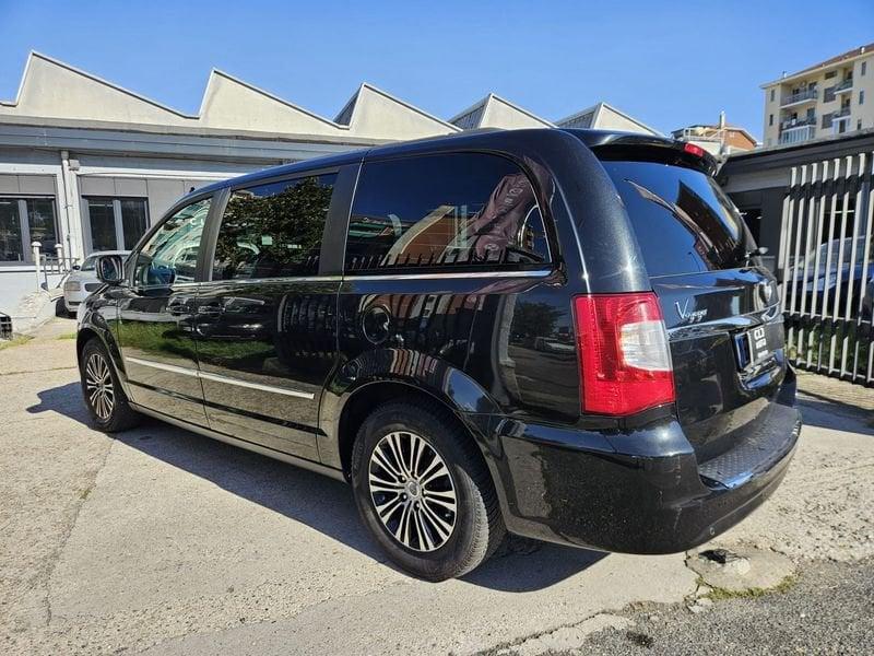 Lancia Voyager 2.8L 177cv Autom. S 7POSTI