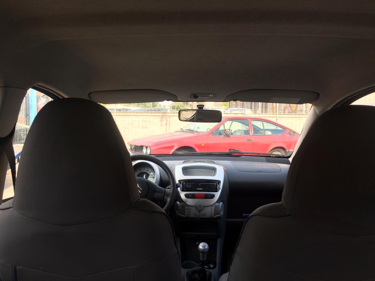 2010 Citroen C1 1.0 5 porte tagliandata per neopatentati!