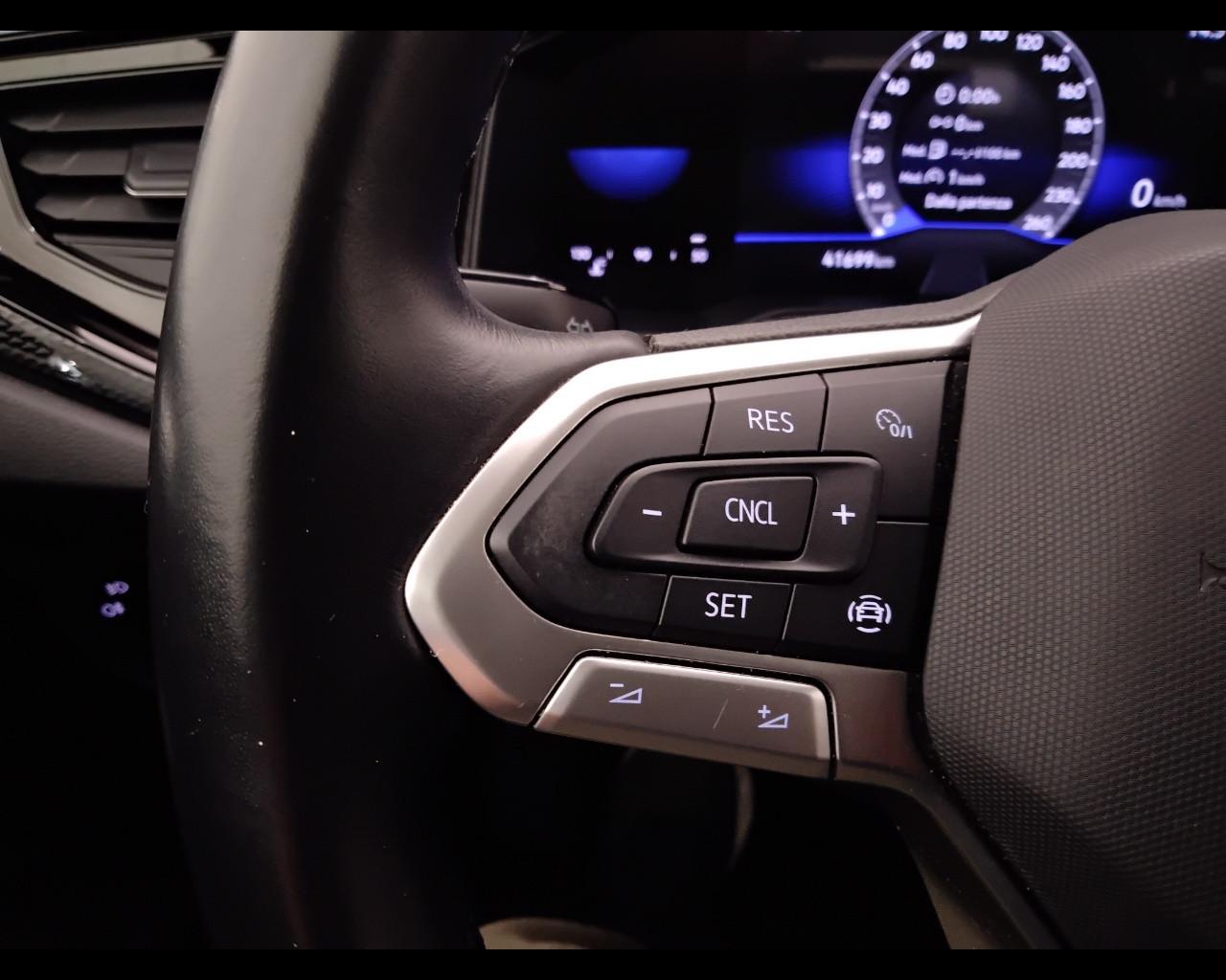 VOLKSWAGEN Polo VI 2022 - Polo 1.0 tsi Life 95cv