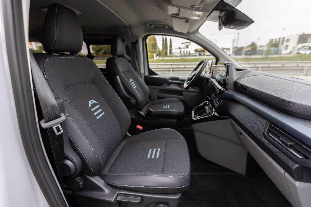 FORD Tourneo Custom V710 320 2.0 ecoblue 170cv Active L1H1 AWD A8 del 2025