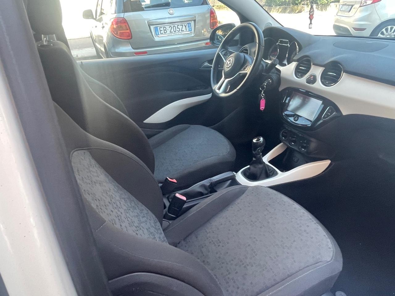 Opel Adam 1.2 70 CV WHITE-BLACK LINK NEOPATENTATI