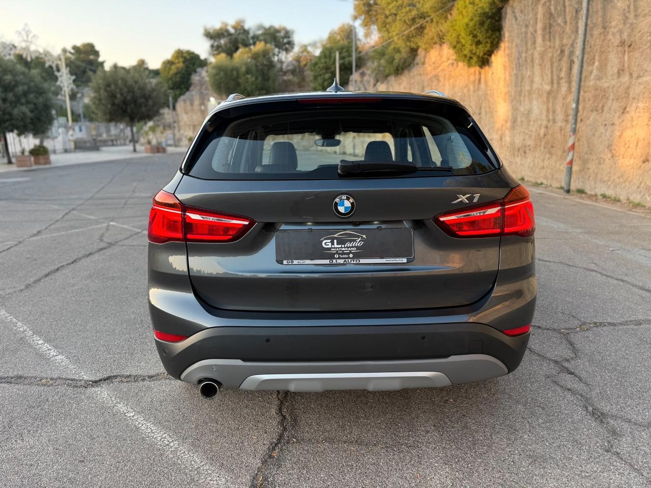 BMW X1 X-LINE/2.0 XDrive 150CV/CERCHI 18"/ LED