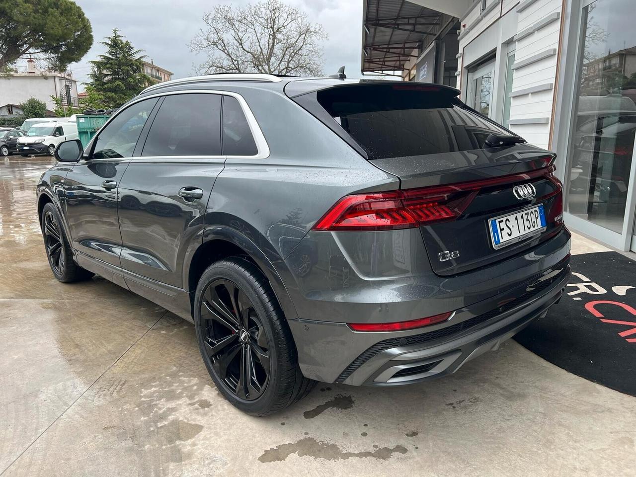 Audi Q8 50 TDI 286 CV quattro tiptronic Sport