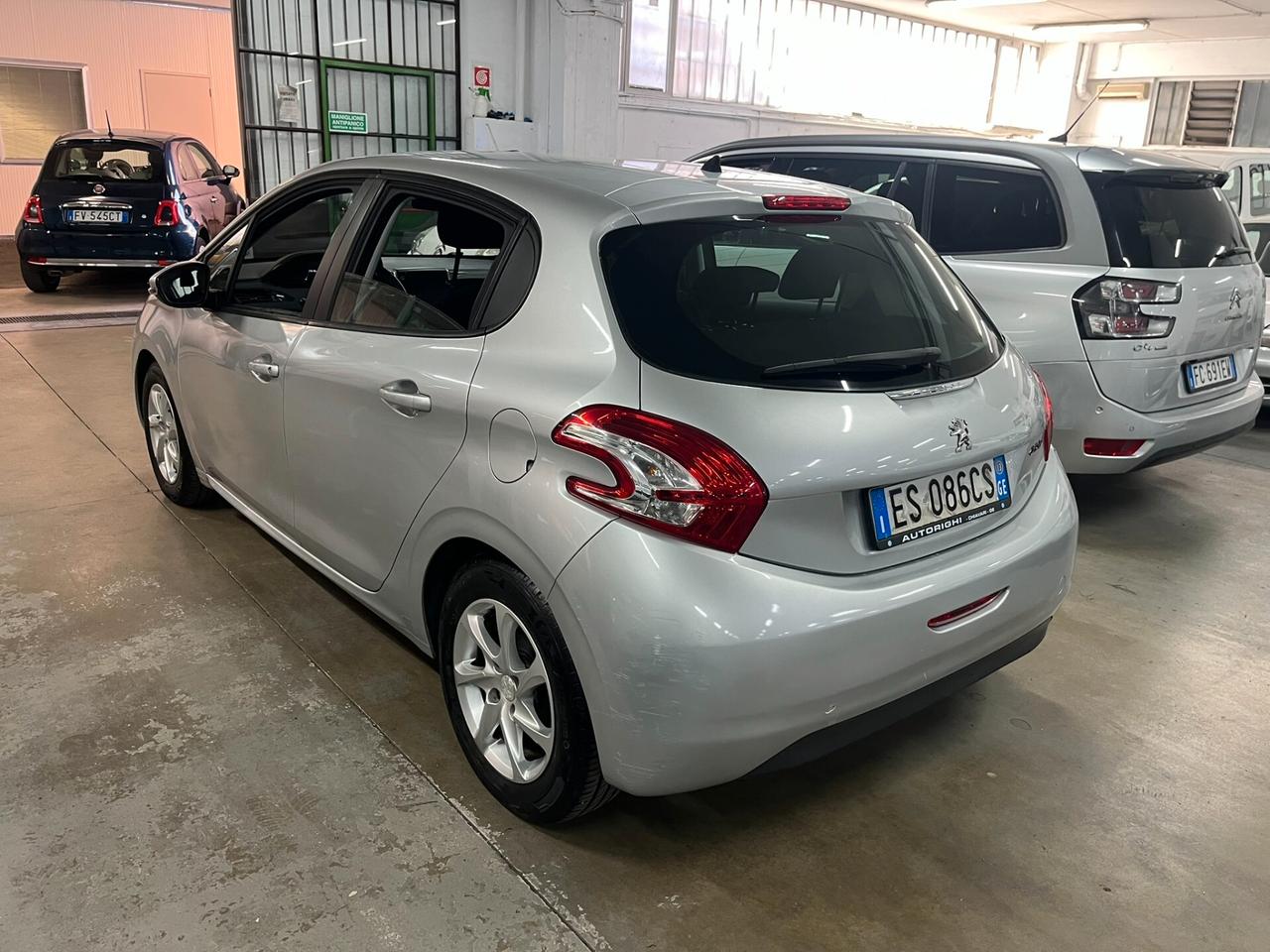 Peugeot 208 1.2 solo 70mila km, 5 porte