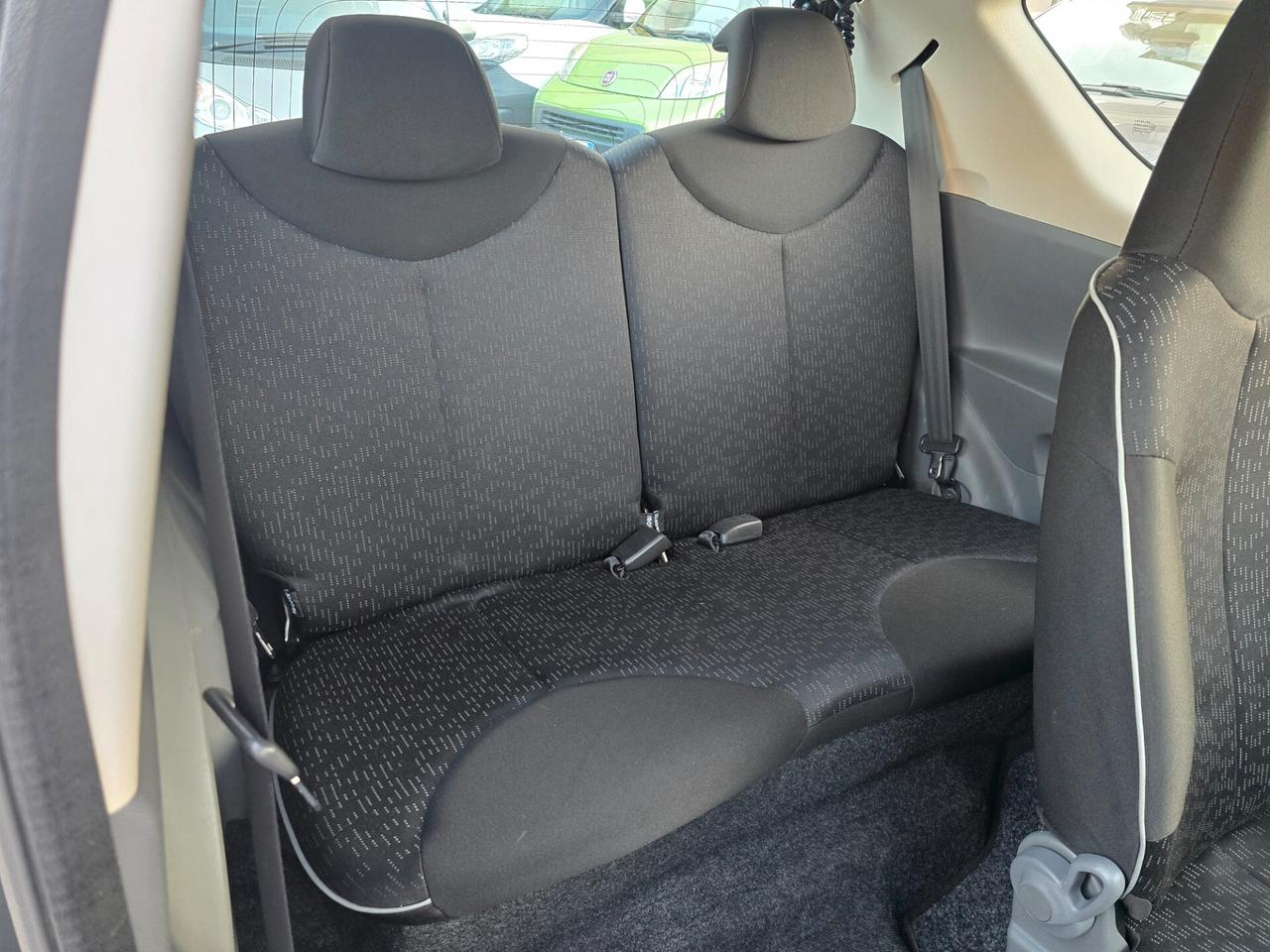 Peugeot 107 1.0 68CV 3p. Allure