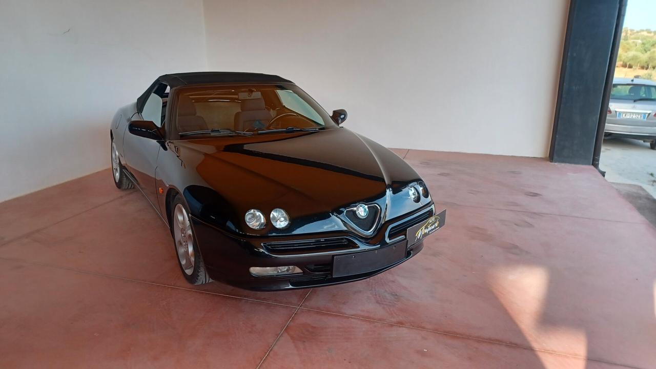 Alfa Romeo GTV Spider 2.0i 16V Twin Spark cat