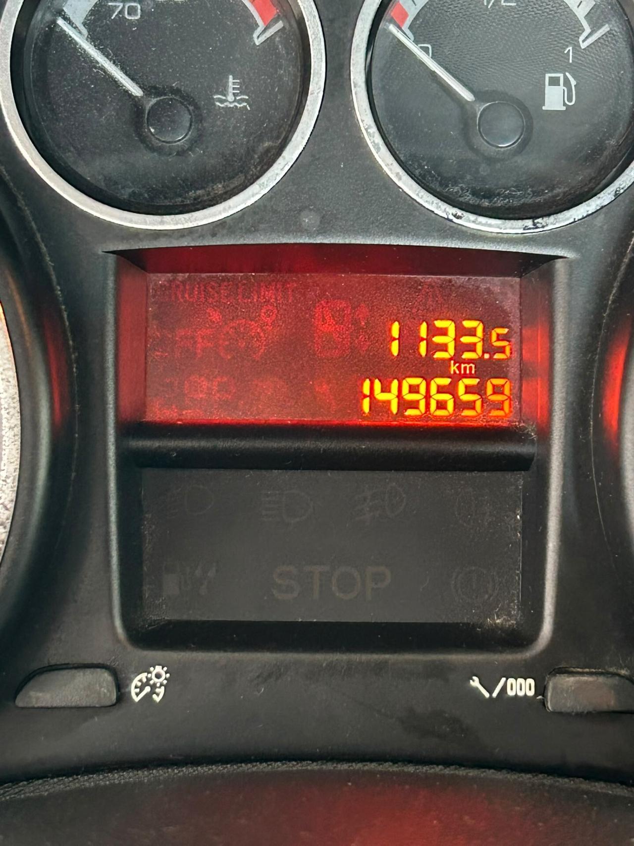 Peugeot 308 1.6 HDi 90CV 5p. Tecno