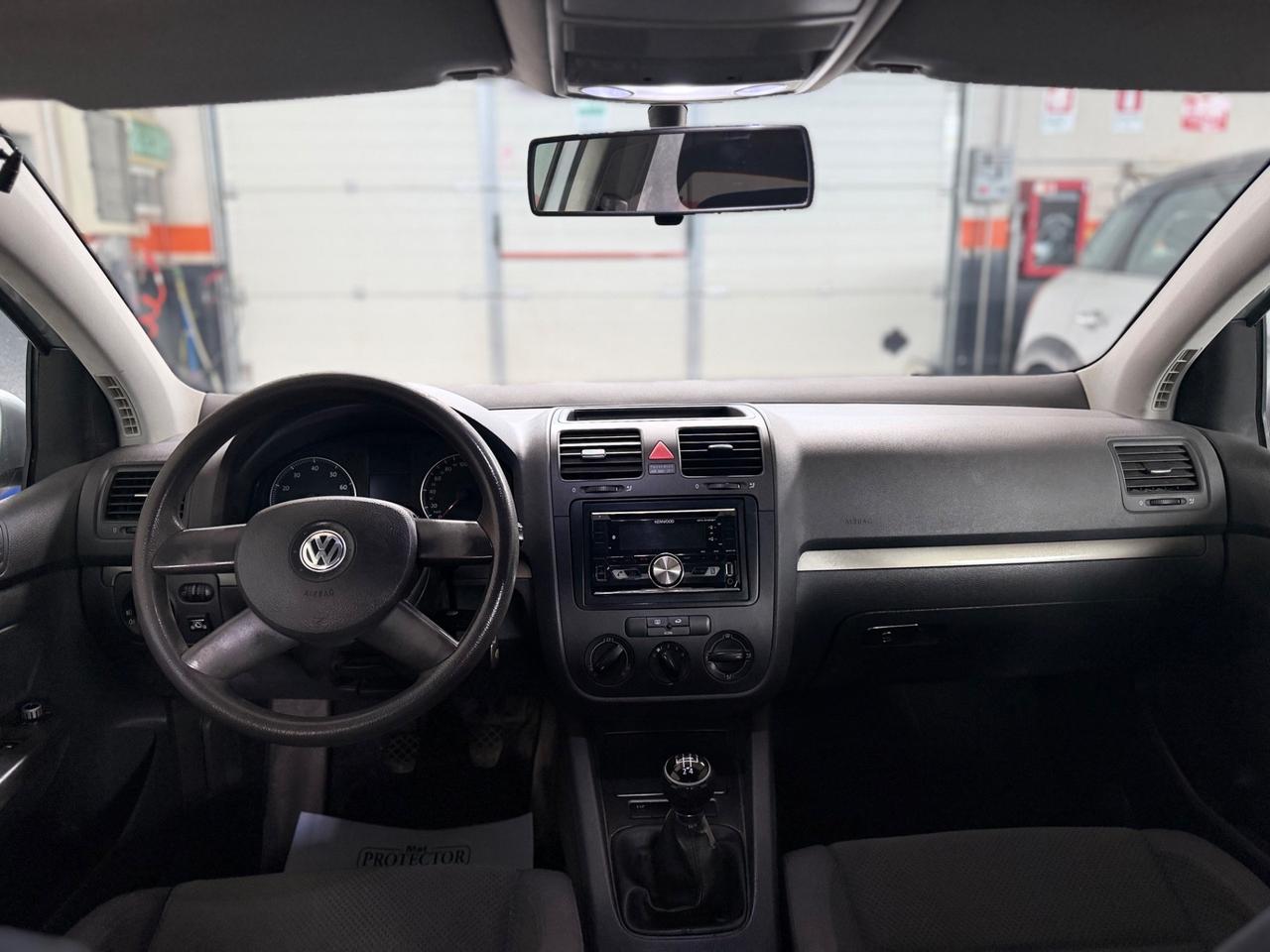 Volkswagen Golf comfortline 1.6 METANO NEOPATENTATI