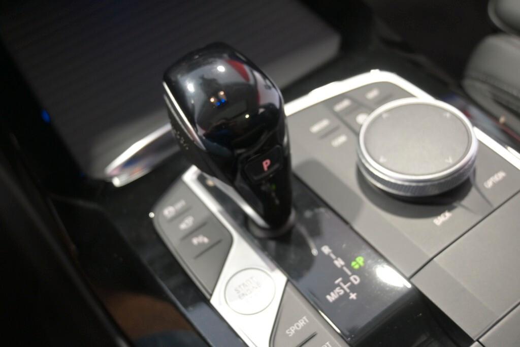 BMW X4 30D 286CV STEPTRONIC 48V X-DRIVE BUSINESS ADVANTAGE ( FARI LED ADATTIVI - BMW DIGITAL COCKPIT - TETTO PANORAMICO APR. - PELLE - AMBIENT LIGHTS - CLIMA TRIZONA - CRUISE - NAVI - MIRROR - PARK ASSISTANT - TELECAMERA 360 - CERCHI 18 )