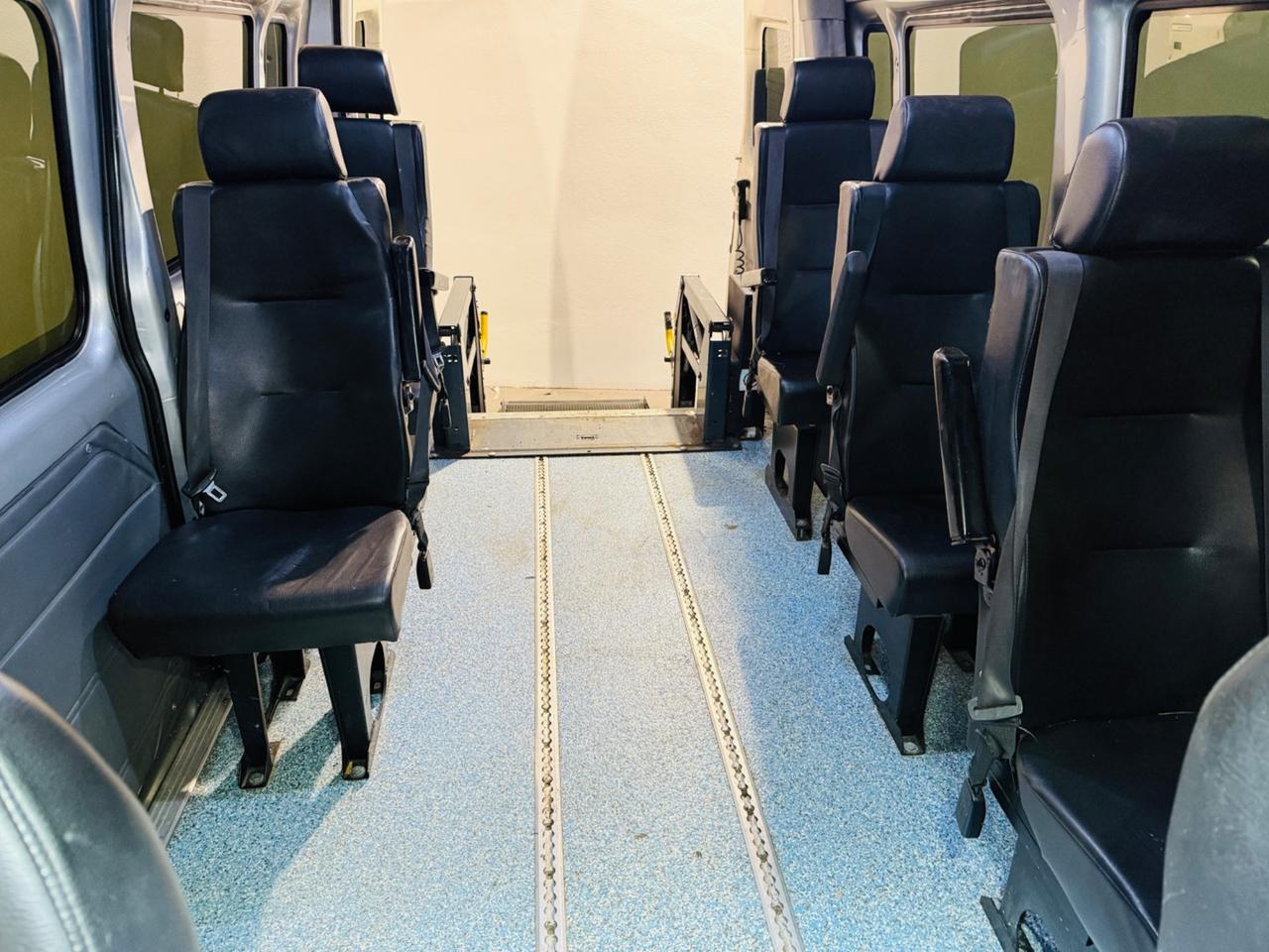 Ford Transit 280 2.0 TD/100 cat 8 POSTI TRASPORTO DISABILI CON PEDANA