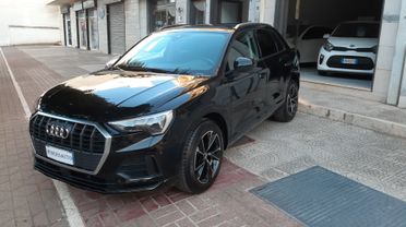 AUDI Q3 TDI S tronic S line