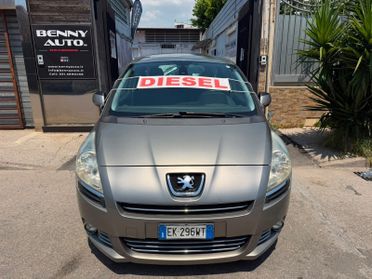 Peugeot 5008 1.6 HDi 112CV Allure
